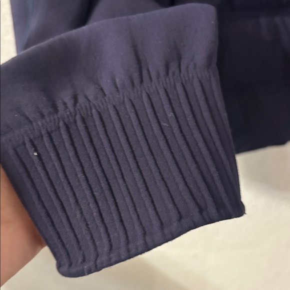 Lululemon Down & Around Jacket size 12 - Picture 11 of 14